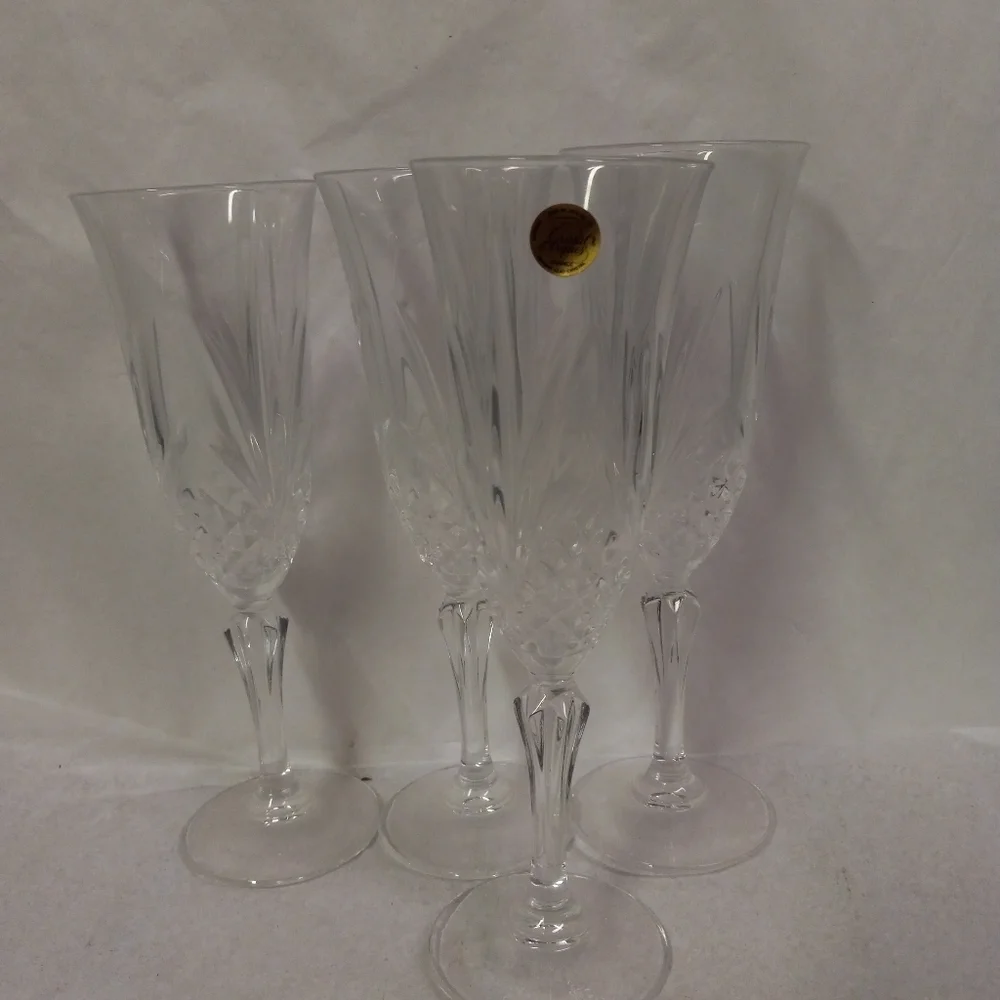 4 Garanti Crista D'Argues Stemed Flute Shaped Genuine Lead Crystal Glasses